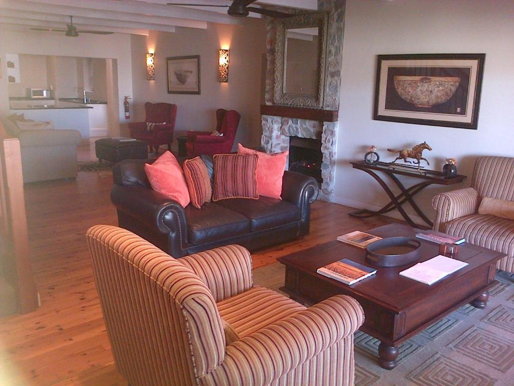 Nautilus Guest House Херманус Экстерьер фото